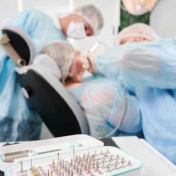 В каких случаях необходима костная пластика в стоматологии?